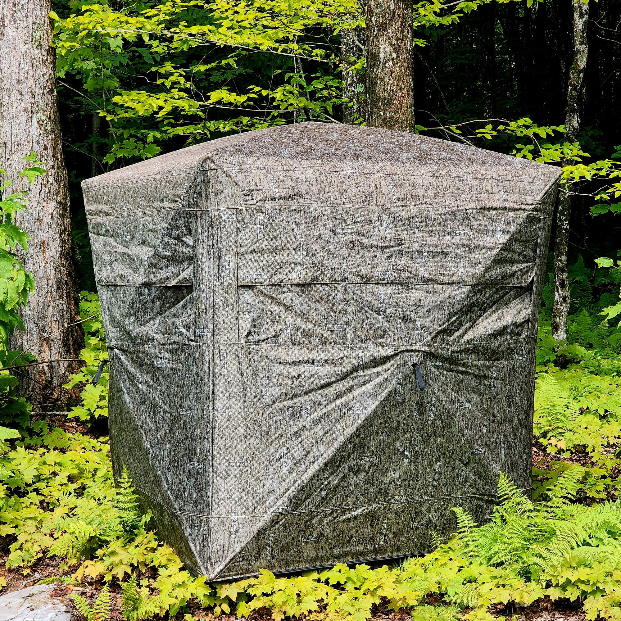 Deluxe ground blind see through 360°